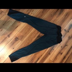 Lululemon inspire tights